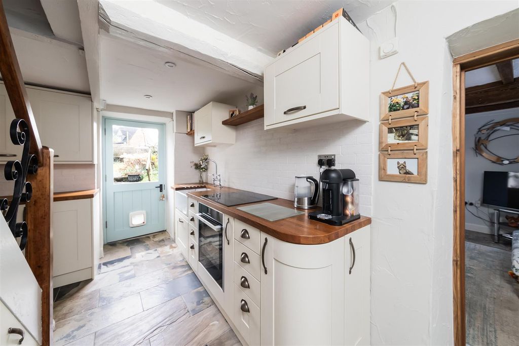 Property photo 2 of 17 Img_3025.Jpg