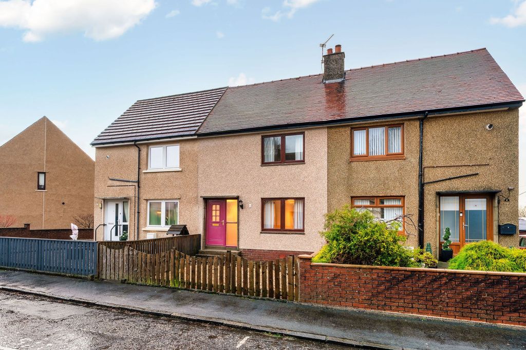 Property photo 1 of 20 Front