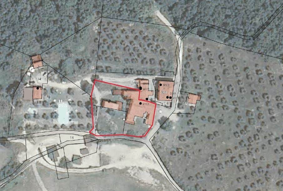 Property photo 2 of 30