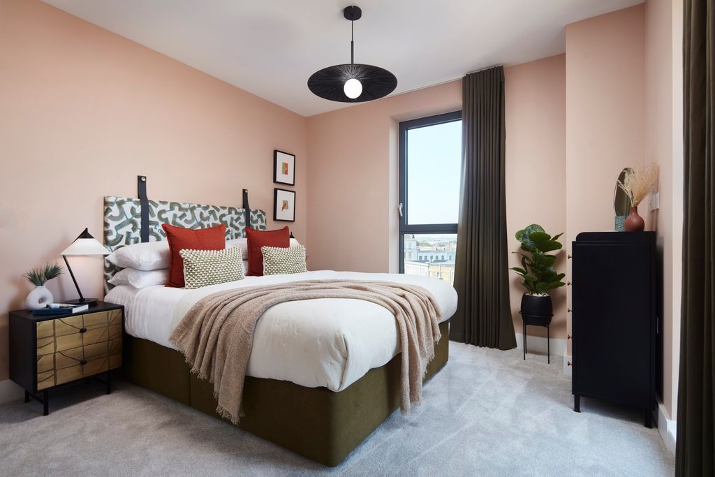 Property photo 2 of 14 Show Home Photography