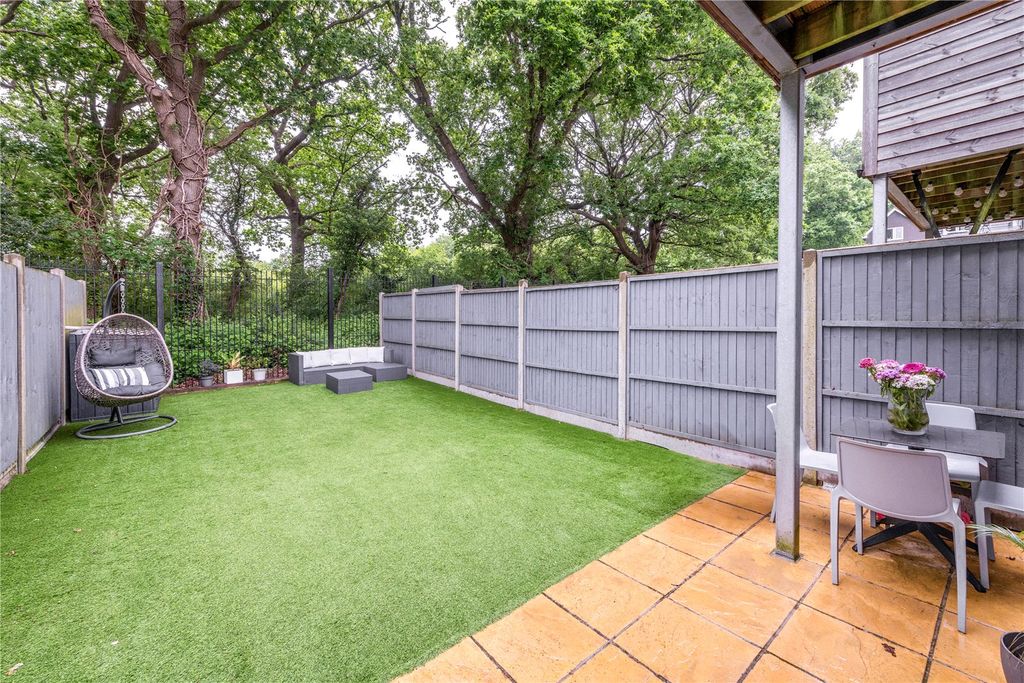 Property photo 2 of 14 Picture No. 13