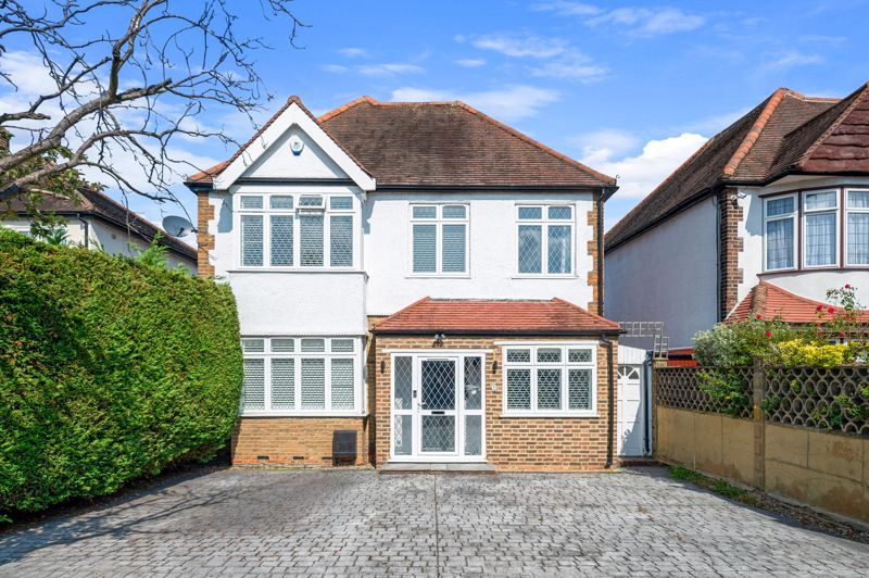 Property photo 1 of 20 Front Aspect