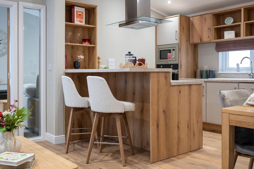 Property photo 3 of 8 Omar Serenity Breakfast Bar.Jpg