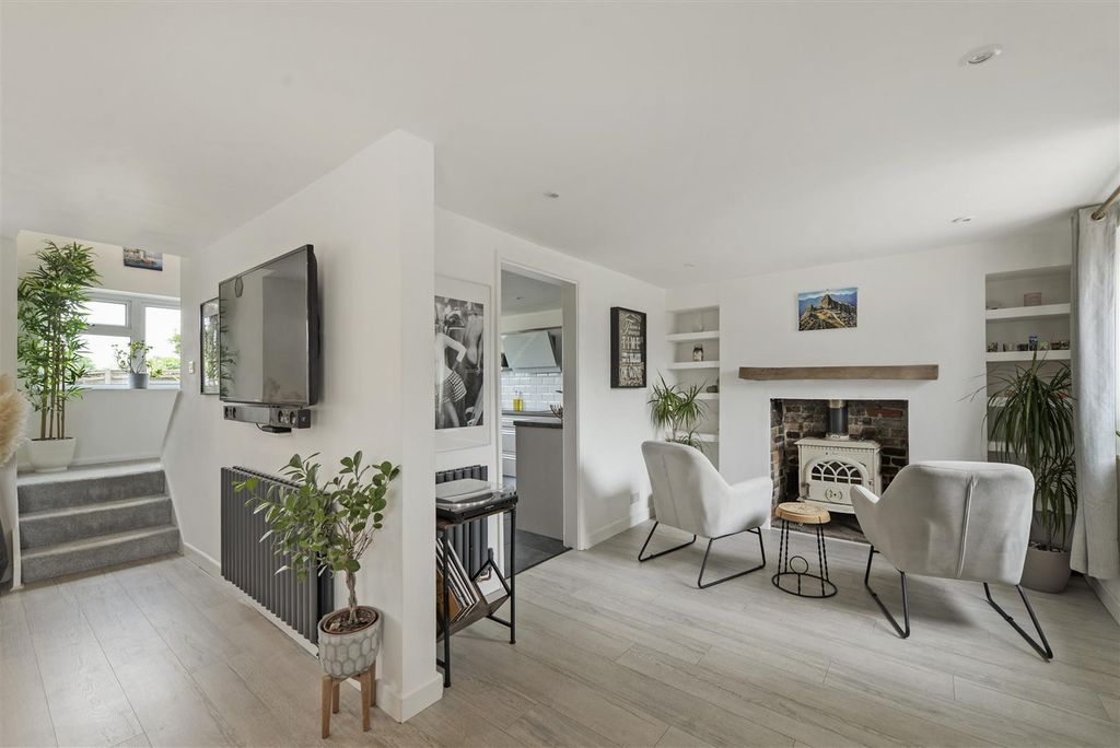 Property photo 3 of 16 03.Jpg