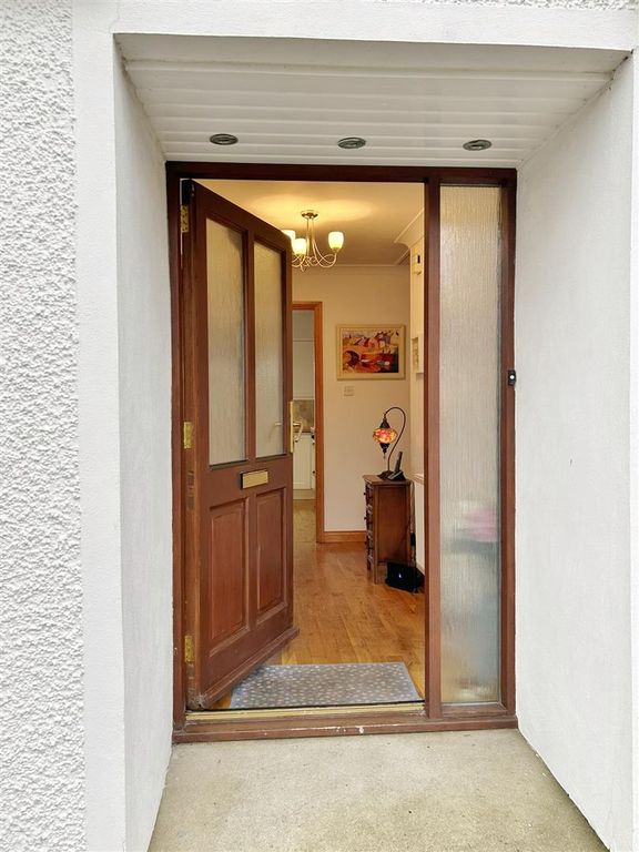 Property photo 3 of 54 Front Door