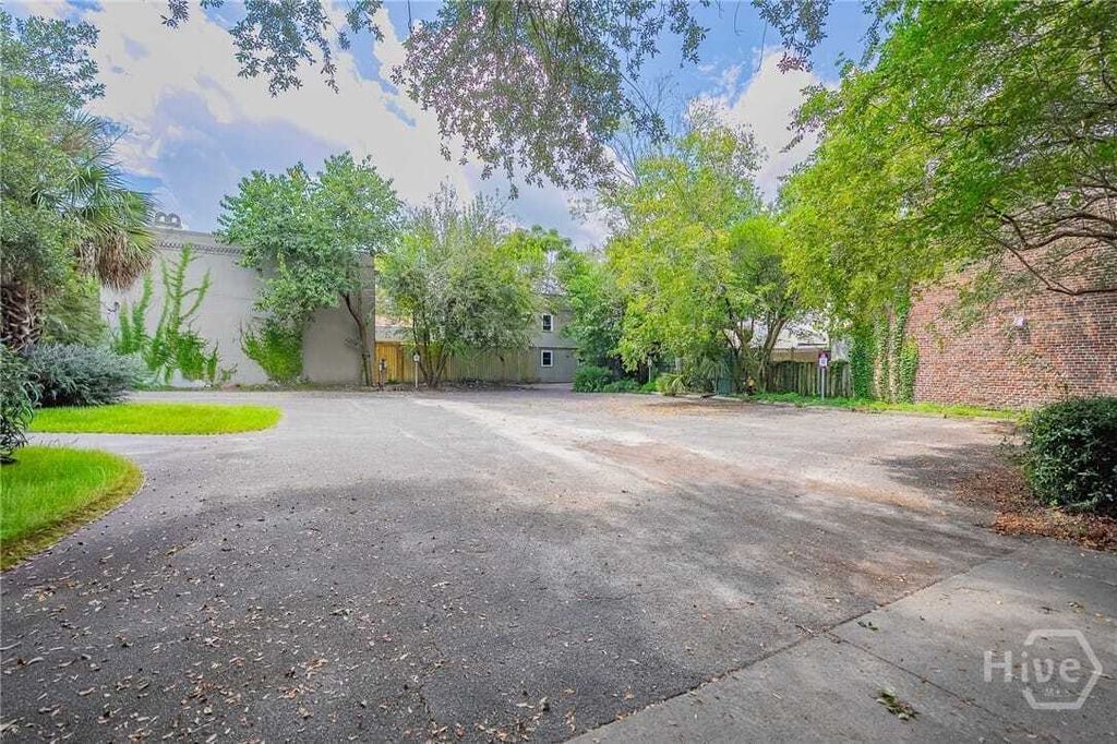 Property photo 2 of 17 <Alttext/>