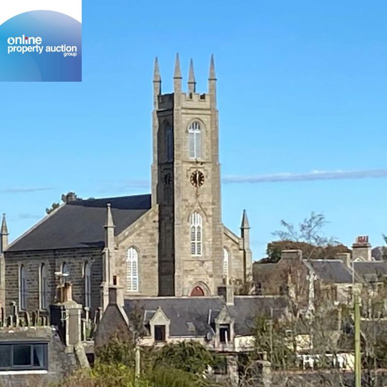 Property photo 3 of 42