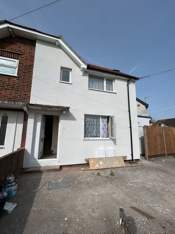 Property photo 2 of 8 Front View