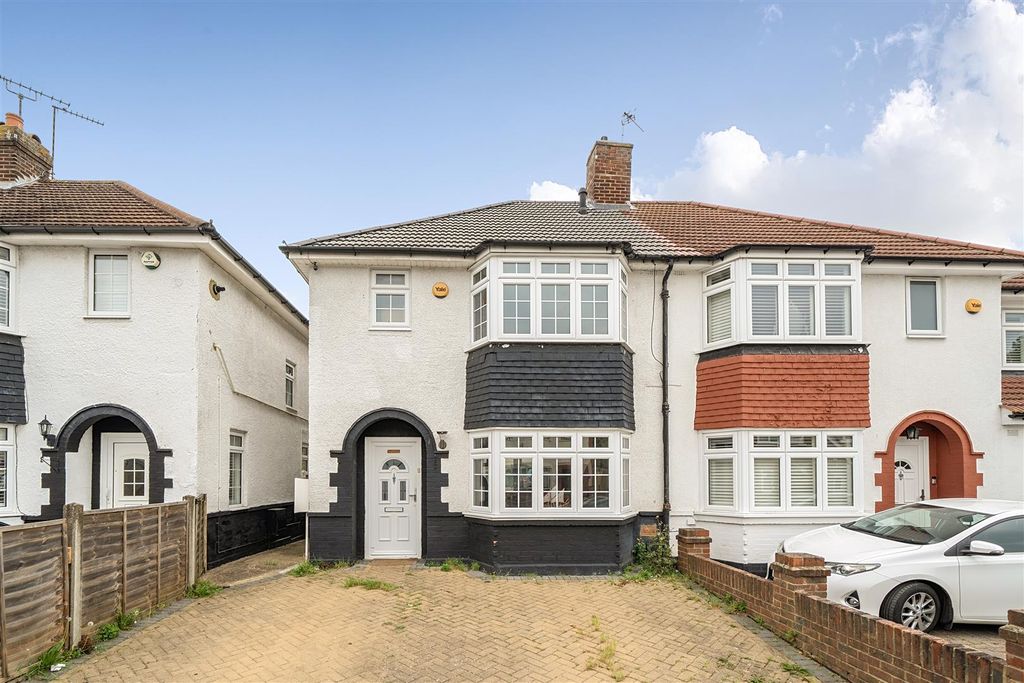 Property photo 1 of 15