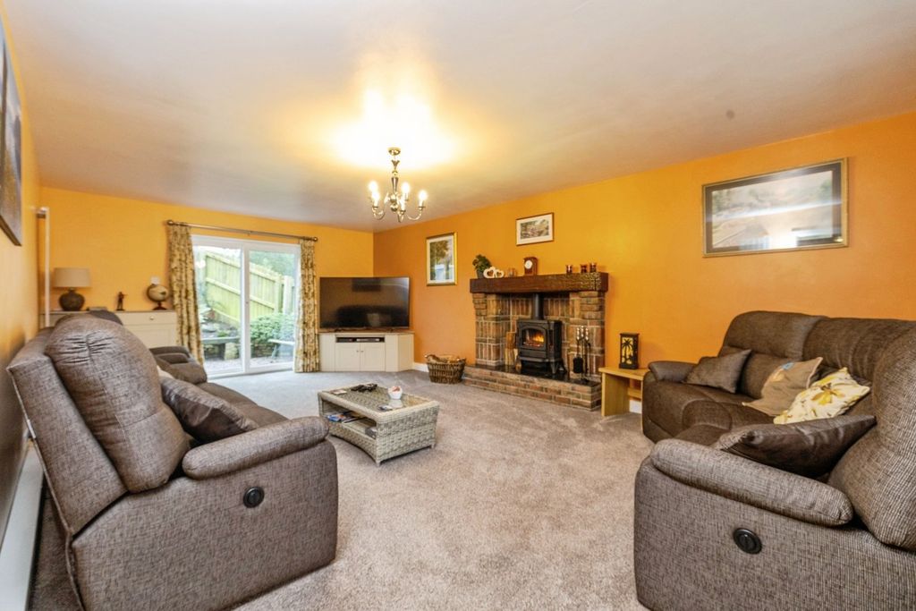 Property photo 2 of 27 Main House Lounge