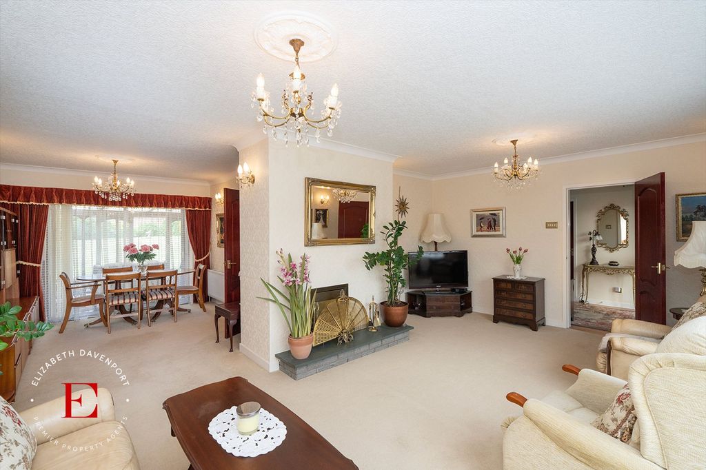 Property photo 2 of 22