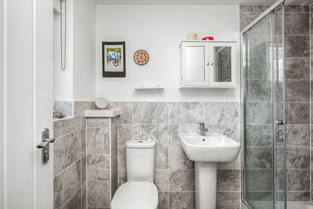 Additional image 9 of 3 bed terraced house for saleLathrocht Grove, Kinross KY13
