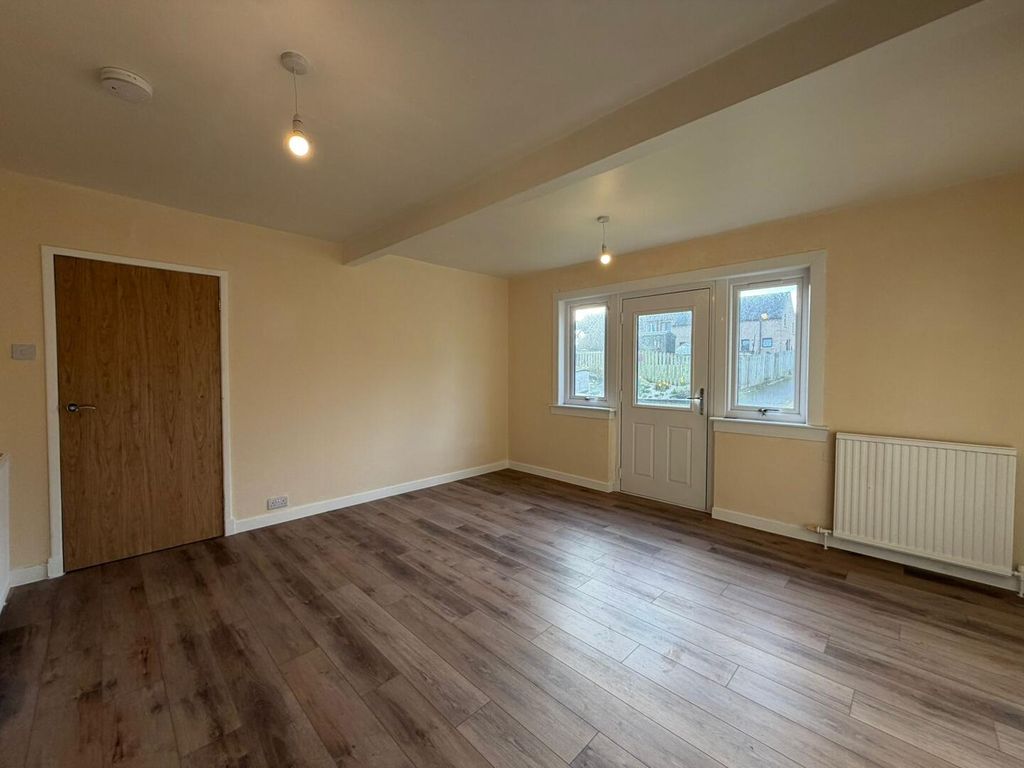 Property photo 2 of 18 Living Room