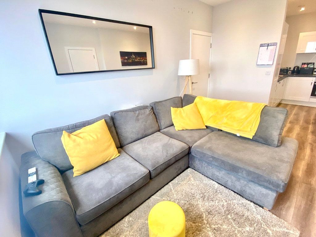 Property photo 1 of 5 Lounge