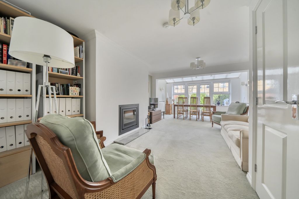 Property photo 2 of 31 1433432-3-69Bd3B1...