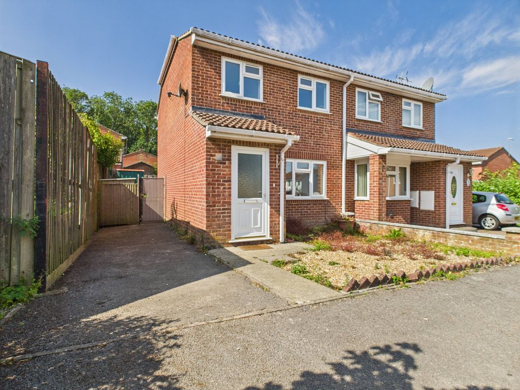 Property photo 1 of 10