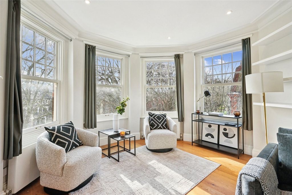 Property photo 3 of 16 Reception Room