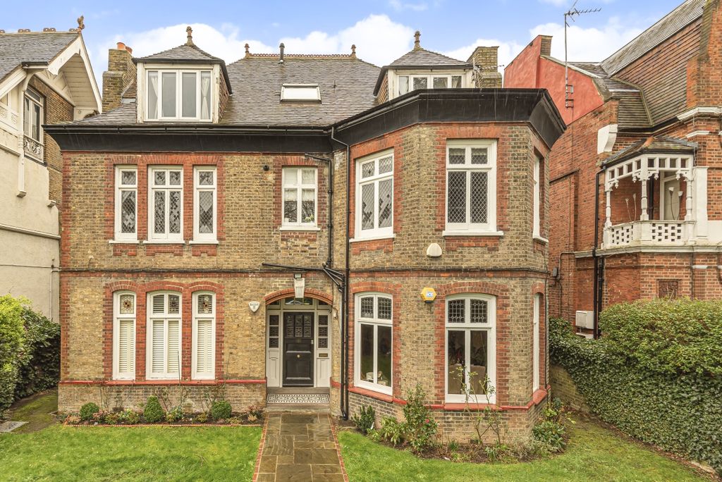 Property photo 2 of 6 584102 (1)