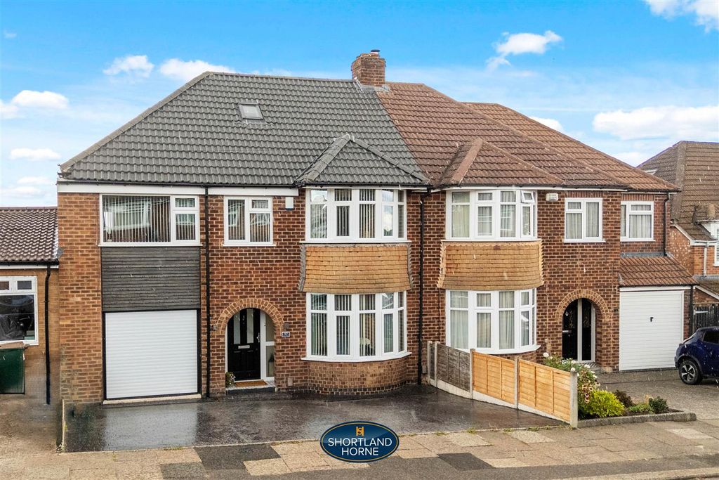 Property photo 1 of 35 97 Stoney Road Edits (1 Of 2).Jpg