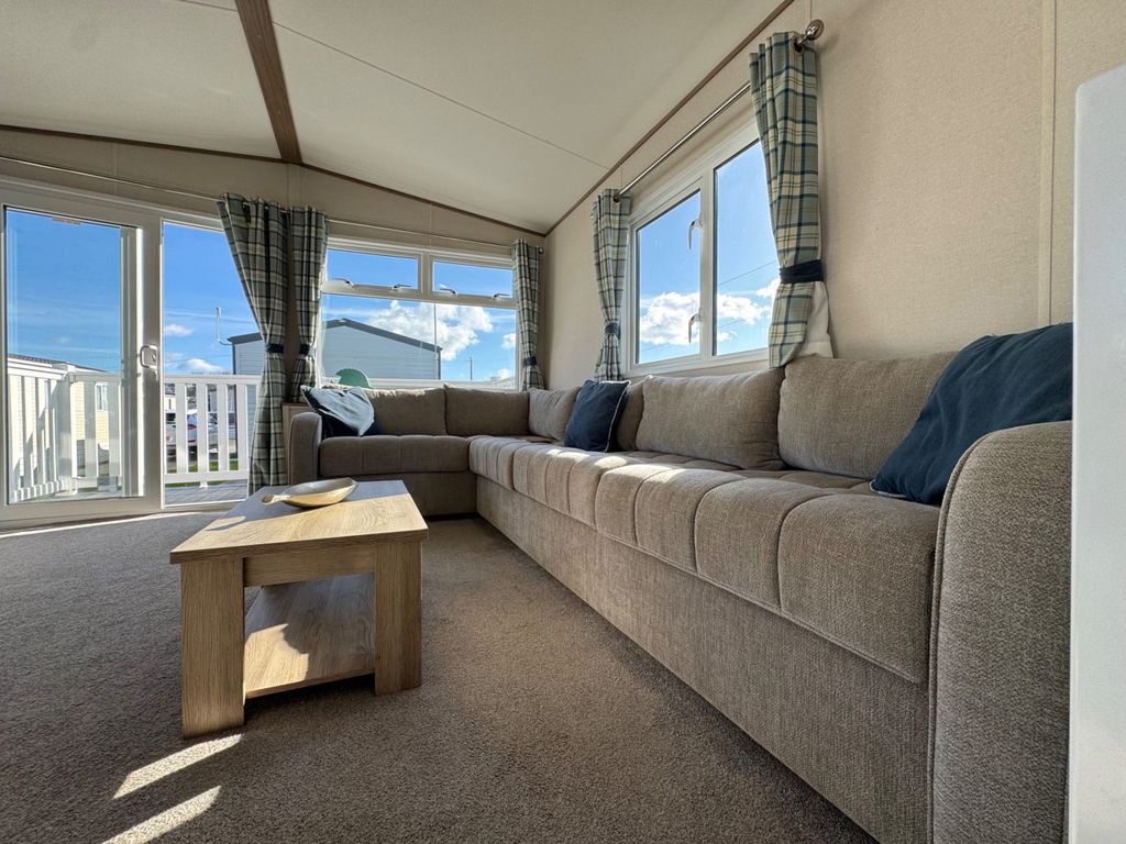 Property photo 1 of 6 Car0060901 - Static Caravan