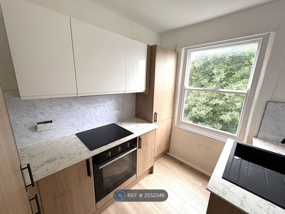 Property photo 2 of 3 Kitchen