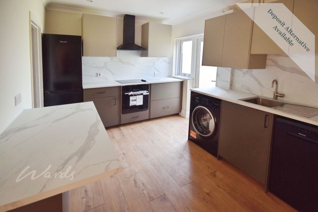 Property photo 2 of 9 Otway Kitchen