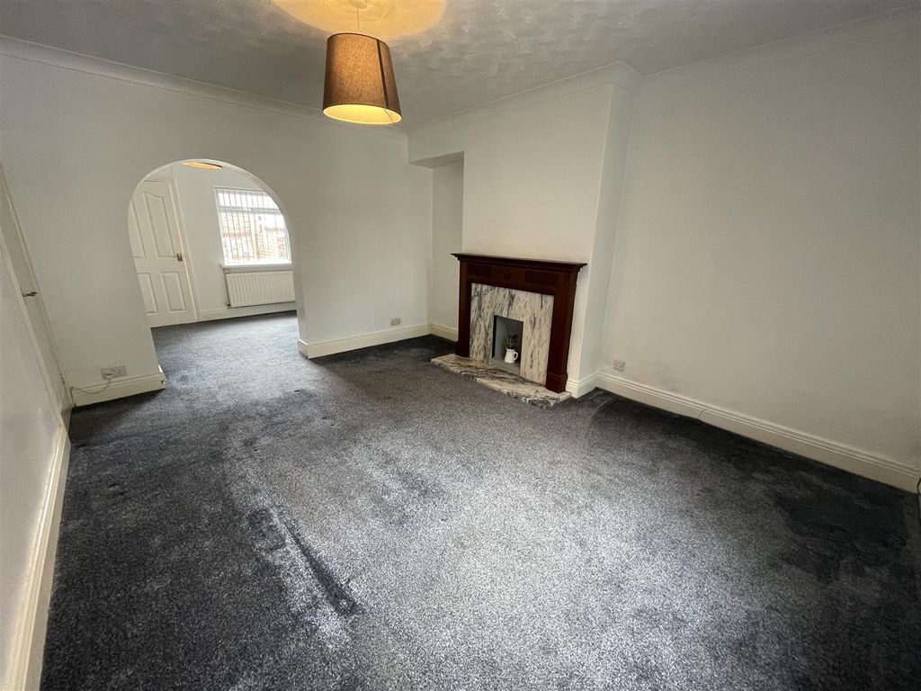 Property photo 1 of 11 4 Hilda 9.Jpg