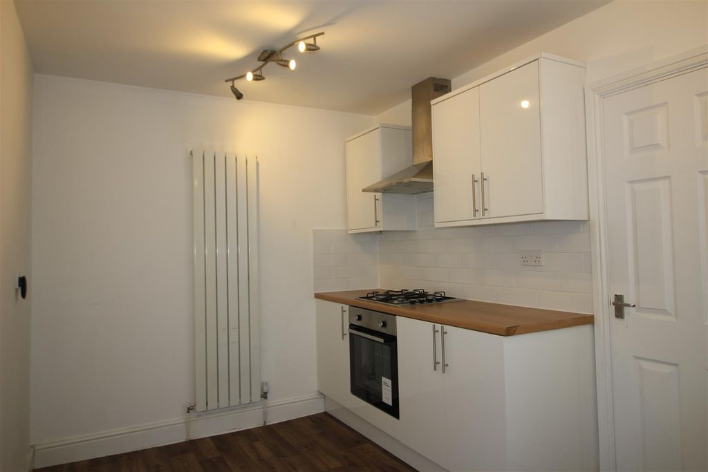 Property photo 2 of 13 Img_9988.Jpg