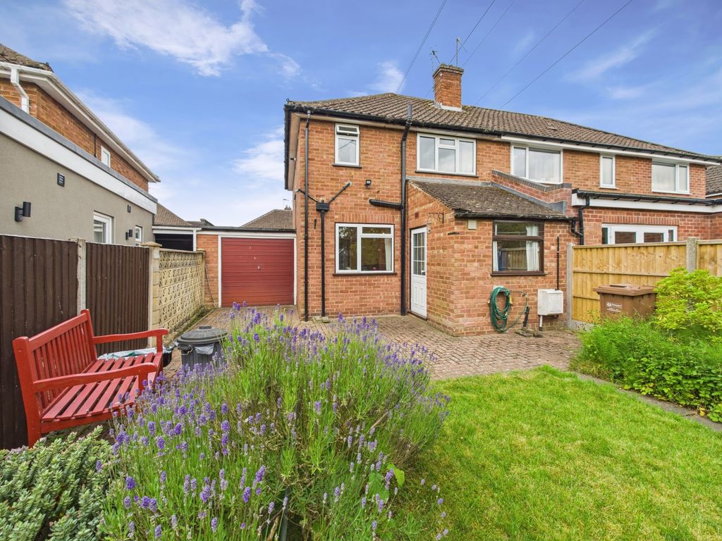 Property photo 2 of 10 Picture No. 13