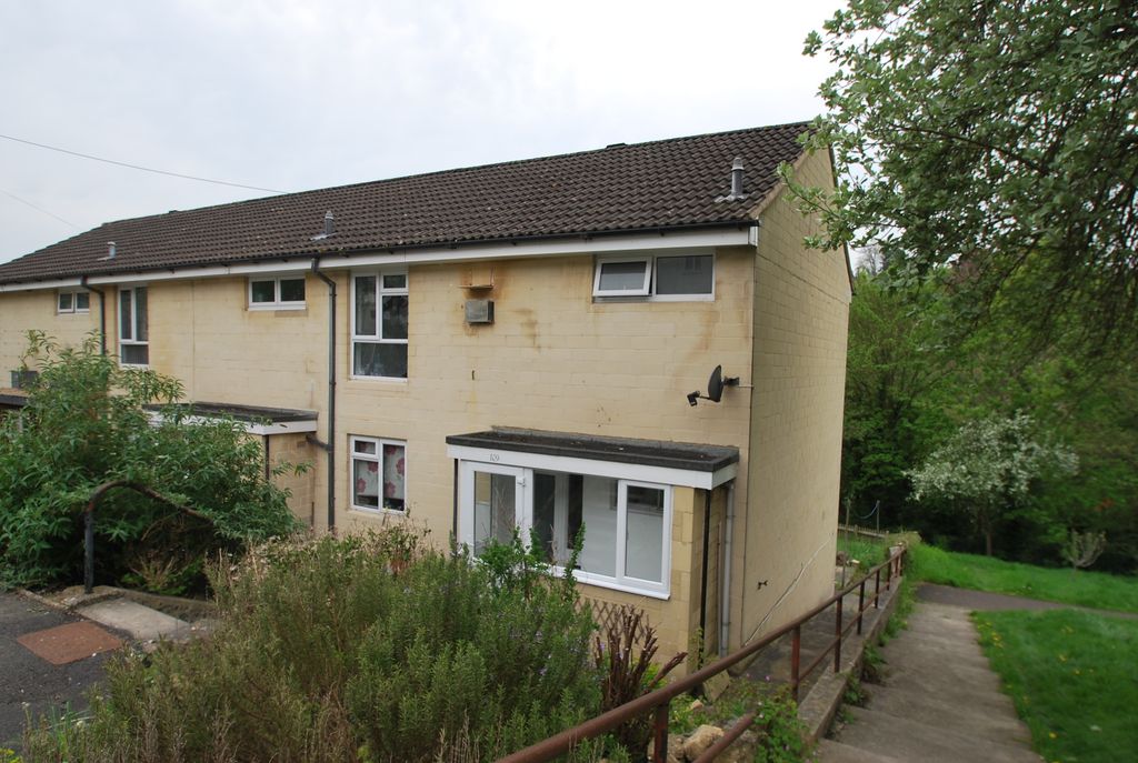 Property photo 3 of 9 Exterior