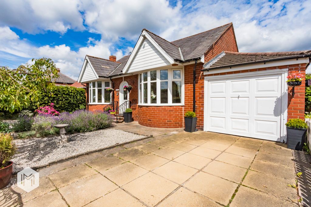 Property photo 1 of 31 Picture No. 21