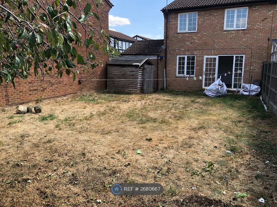 Property photo 2 of 20