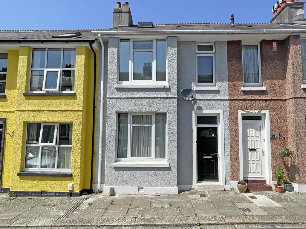 Property photo 1 of 19 Lydford Road 24 - New Front.Jpg