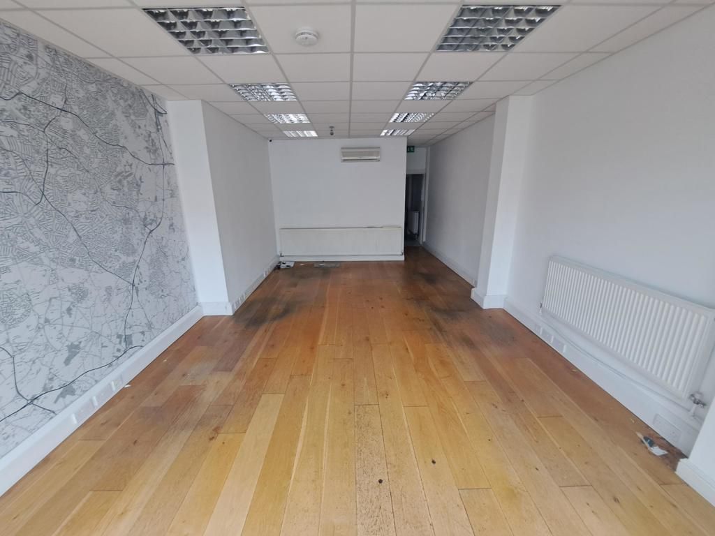 Property photo 3 of 5 Photo 4