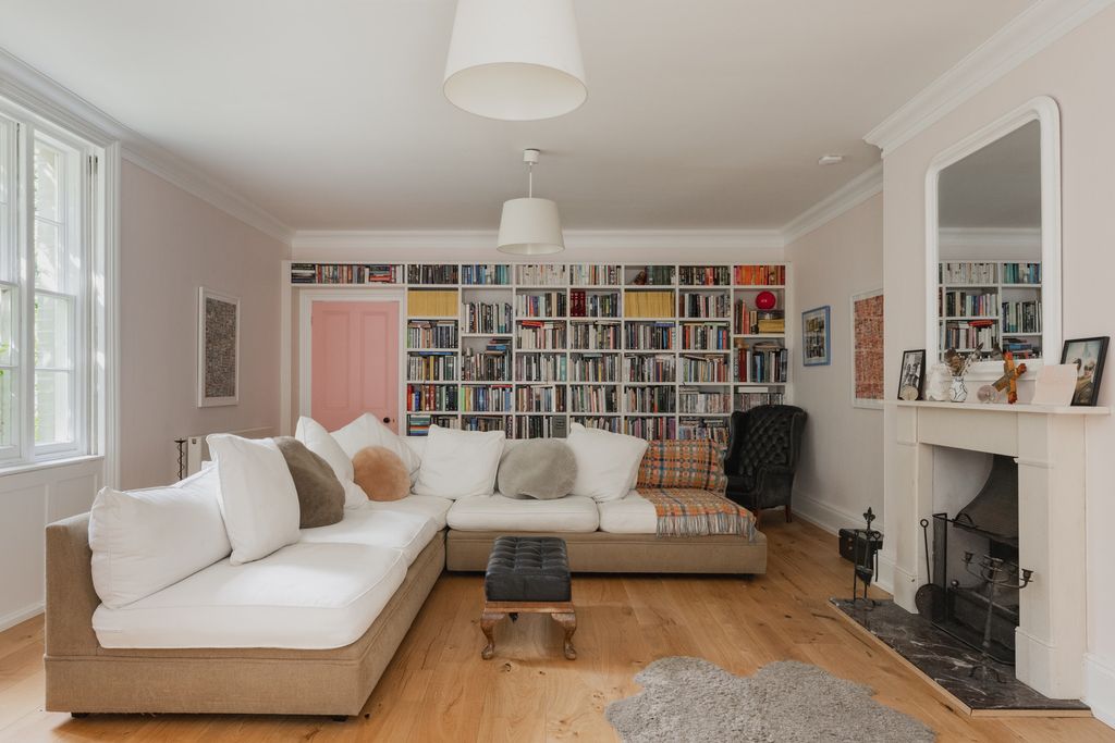 Property photo 2 of 31 229119 - The Manor House-27.Jpg