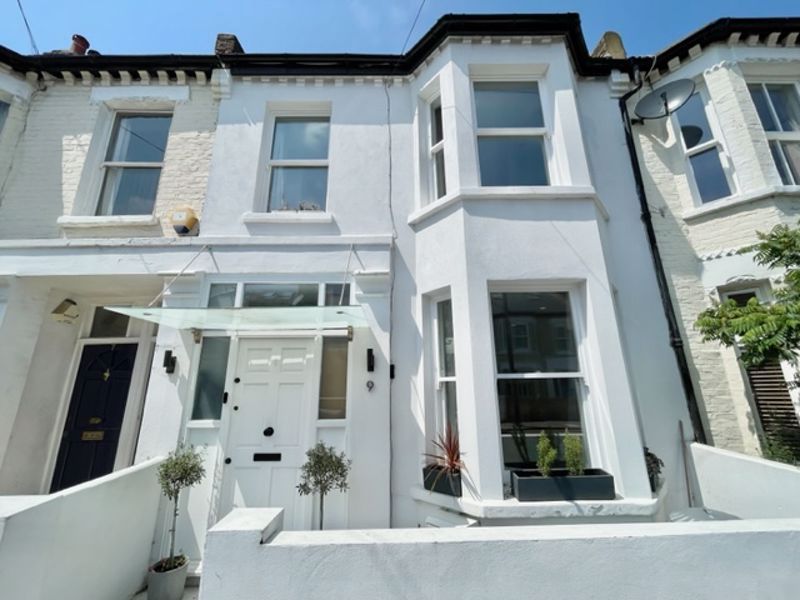 Property photo 2 of 15 Photo 4