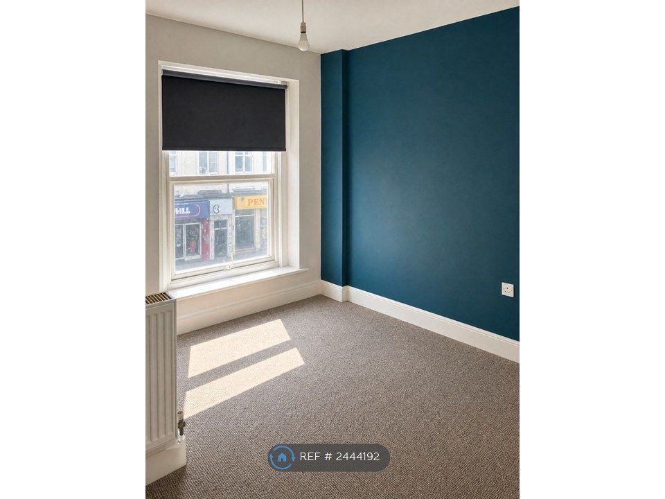Property photo 1 of 4