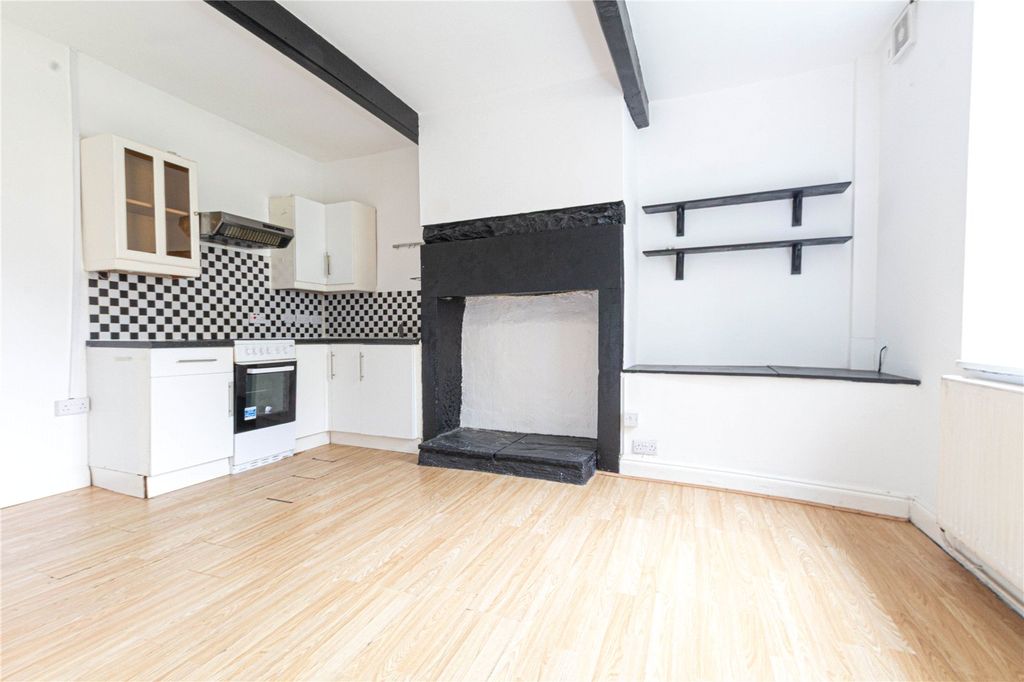 Property photo 2 of 13 Openplan