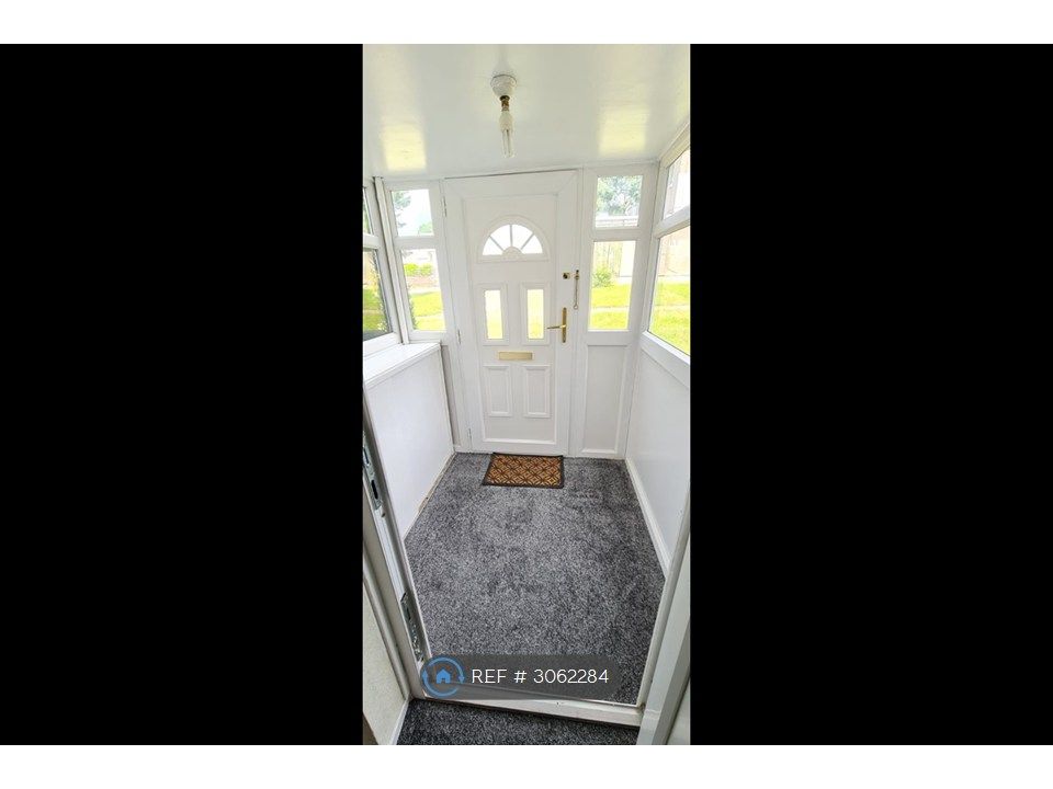 Property photo 2 of 14 Porch