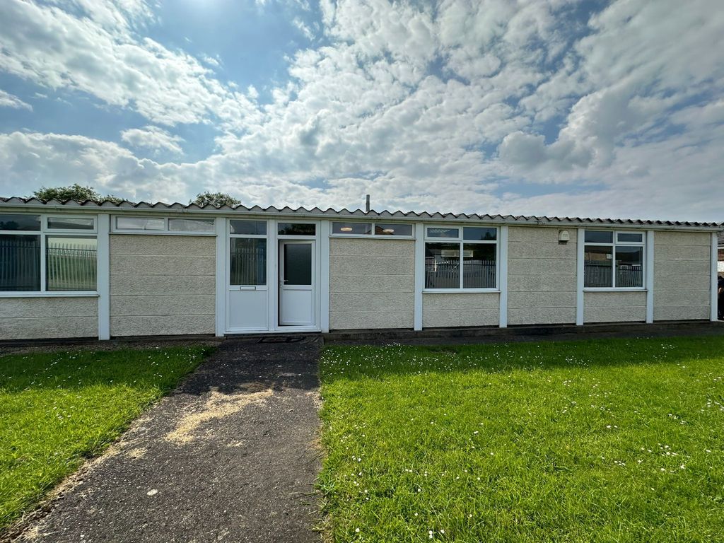 Property photo 2 of 2