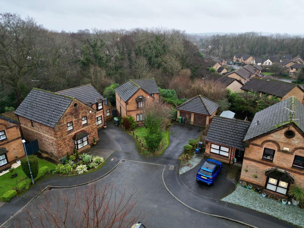 Property photo 2 of 3