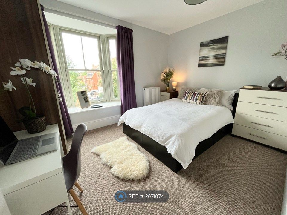 Property photo 1 of 15 Bedroom 4