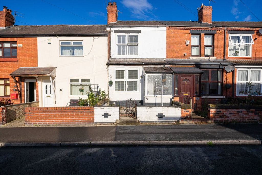 Property photo 1 of 14