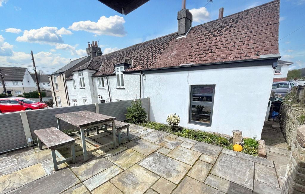 Property photo 1 of 17 1 - Picture No. 23