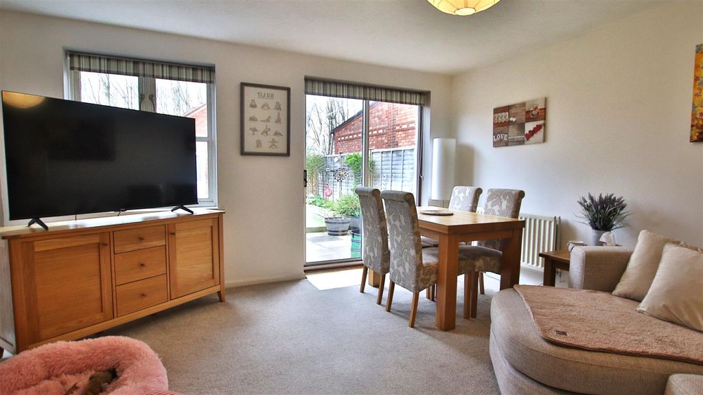 Property photo 3 of 12 Img_1249.Jpg