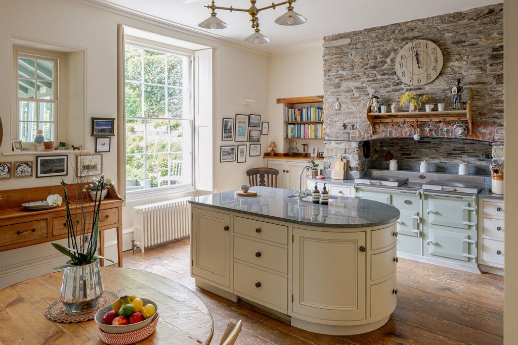 Property photo 2 of 42 344627 - Mh Penhallow Manor-45.Jpg