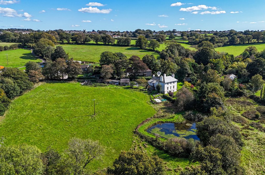 Property photo 2 of 27 1358931-5-68d16A2...