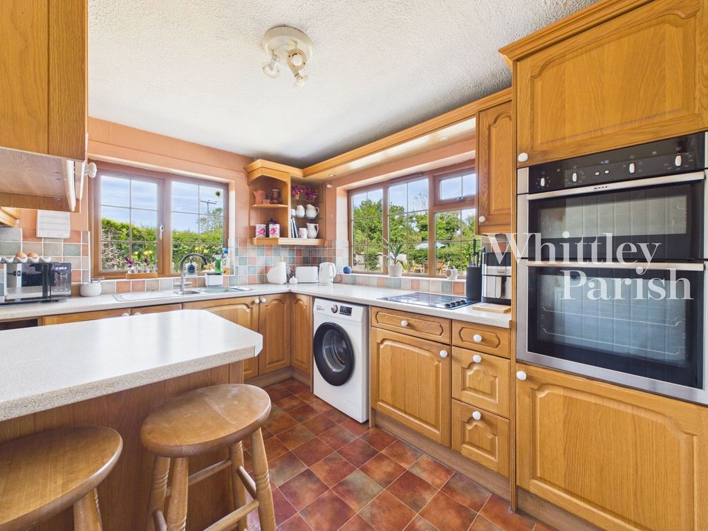 Property photo 3 of 19