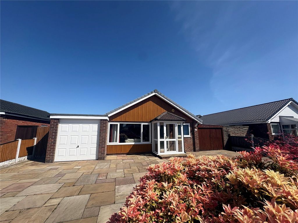 Property photo 1 of 18 Picture No. 12