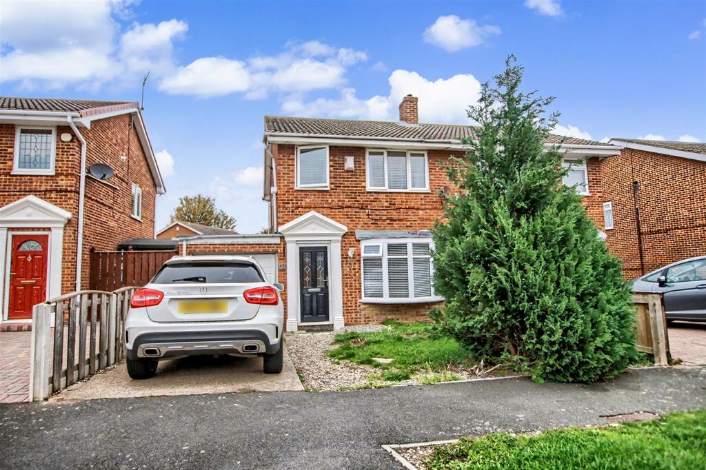 Property photo 1 of 13 cd1.Jpg